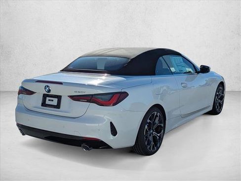 New 2026 BMW 430i Convertible image 2