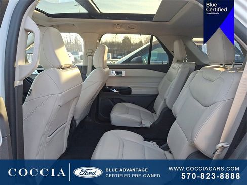 Certified 2024 Ford Explorer Platinum w/ Technology Package image 10