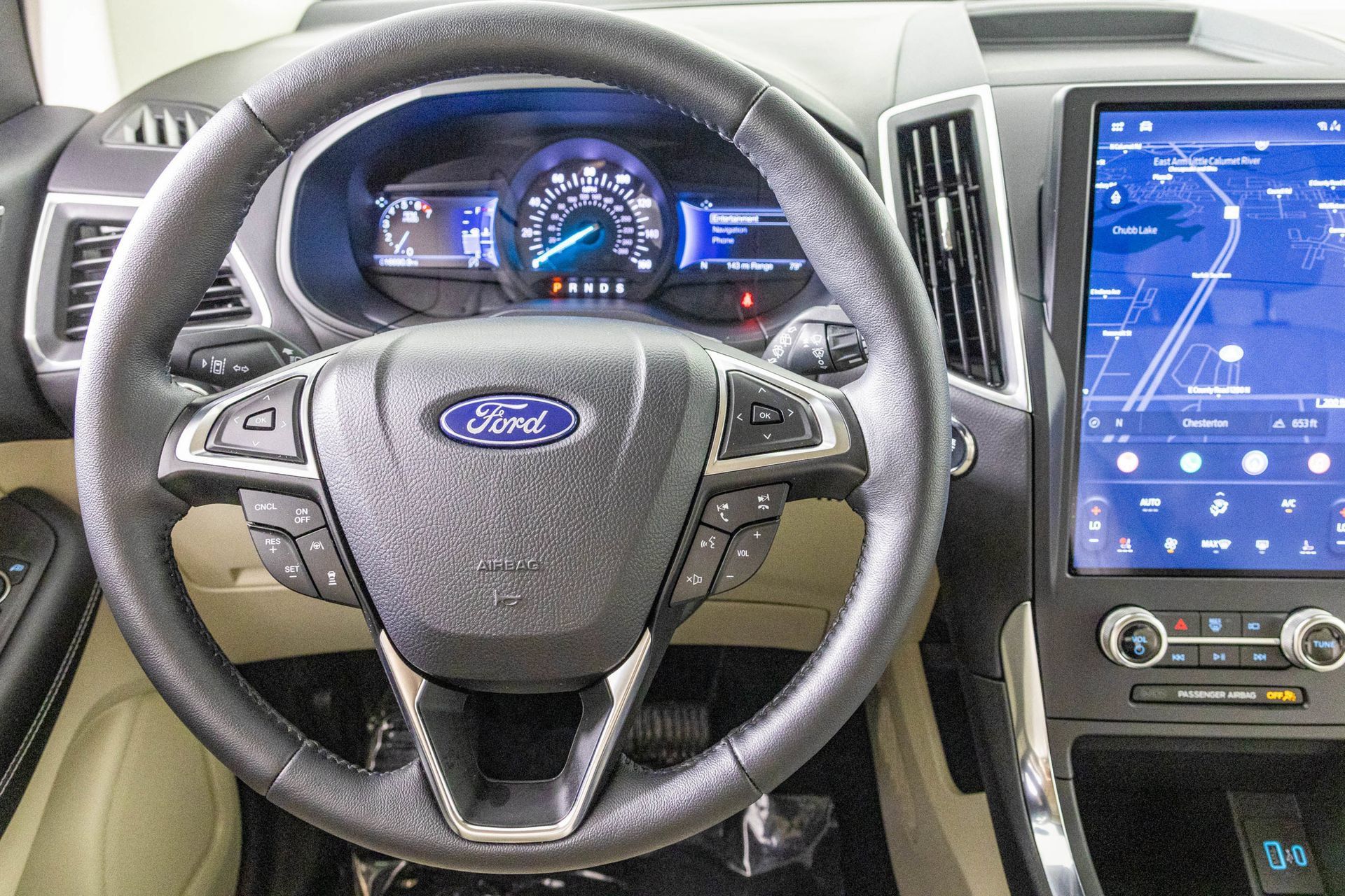 Used 2024 Ford Edge Titanium w/ Equipment Group 301A AWD/4WD image 31