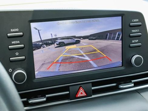 Certified 2023 Hyundai Elantra SEL w/ Cargo Package FWD image 28