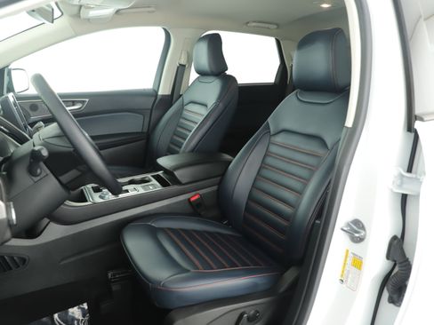 Used 2023 Ford Edge SEL w/ Sport Appearance Package AWD/4WD image 11