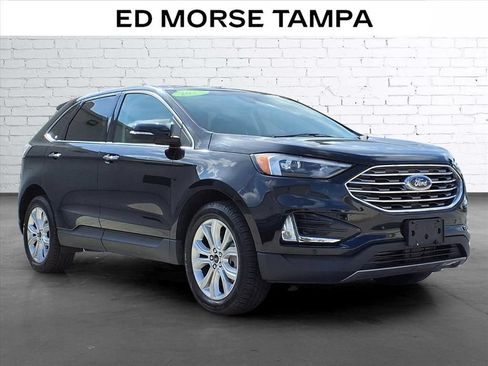 Used 2023 Ford Edge Titanium AWD/4WD image 5
