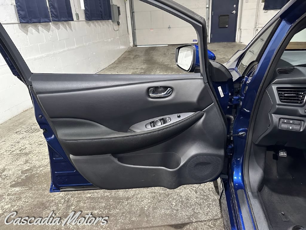 Used 2023 Nissan Leaf S FWD image 19
