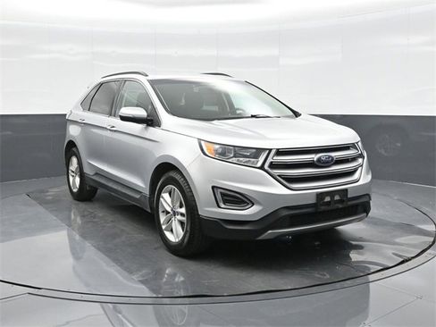 Used 2017 Ford Edge SEL image 22