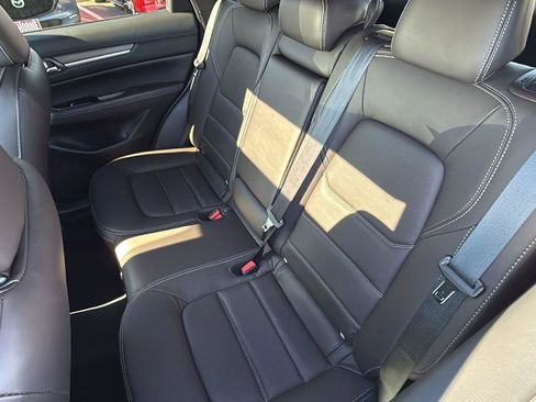 New 2025 MAZDA CX-5 Signature image 20