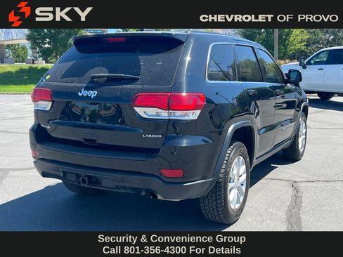 Used 2022 Jeep Grand Cherokee Laredo E w/ Security & Convenience Group image 7