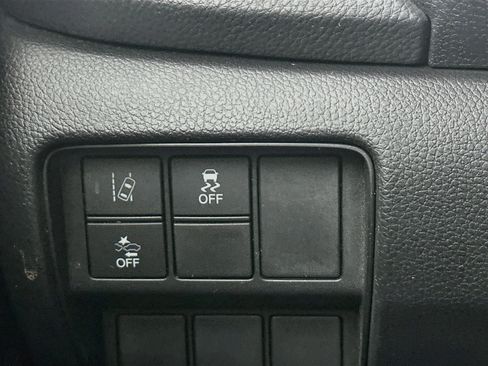 Used 2018 Honda CR-V EX image 16