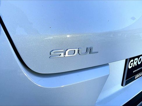 Certified 2023 Kia Soul EX image 30