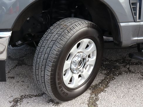 Used 2024 Ford F250 XLT AWD/4WD image 22