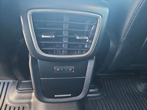 Used 2019 Lincoln Nautilus Reserve image 17