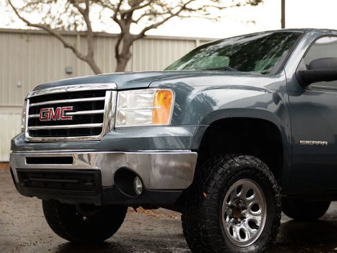 Used 2013 GMC Sierra 1500 W/T w/ Work Truck Plus Package image 6