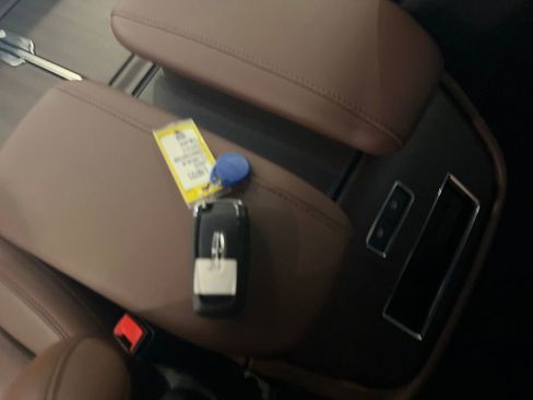 Used 2025 Lincoln Navigator Reserve image 36