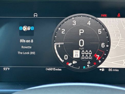 Certified 2023 Land Rover Defender 130 X-Dynamic SE image 28