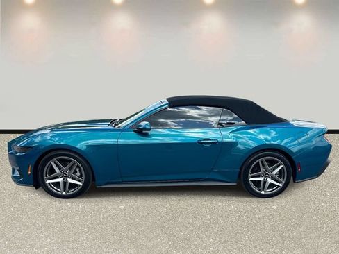 Used 2026 Ford Mustang Premium RWD image 8