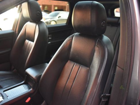 Used 2019 Land Rover Discovery Sport image 13