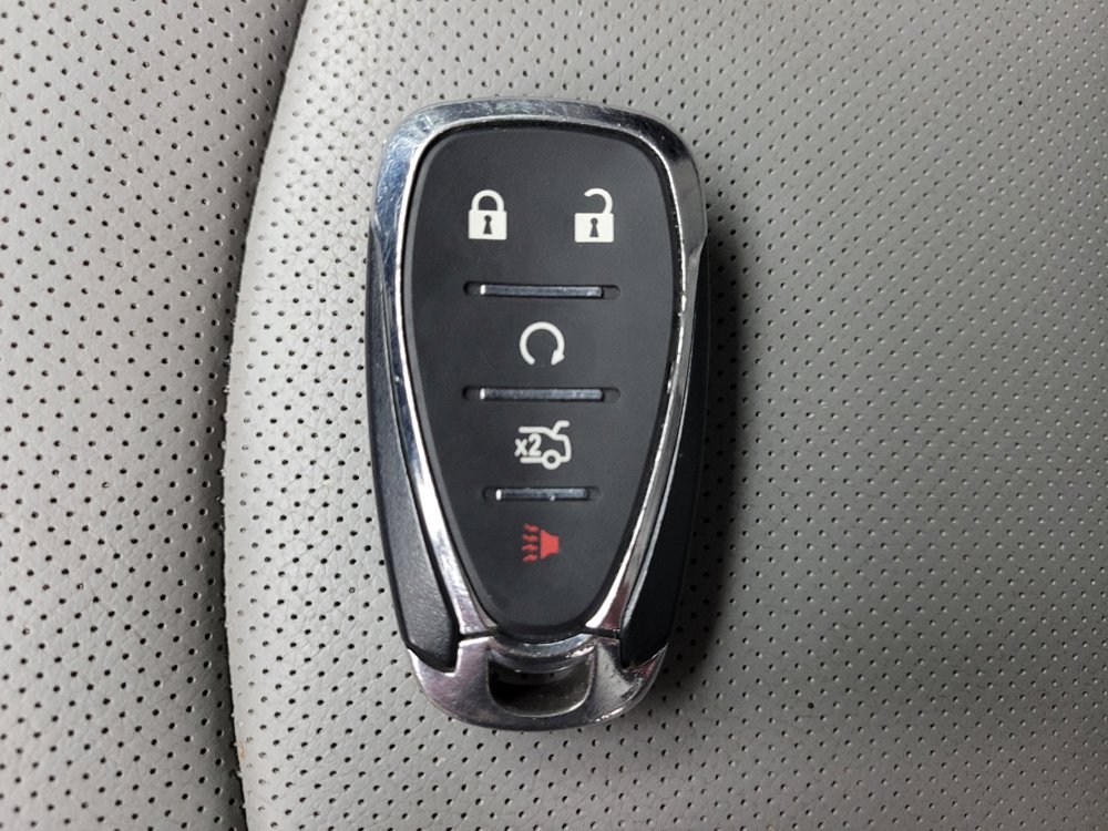 Used 2018 Chevrolet Equinox Premier AWD/4WD image 32