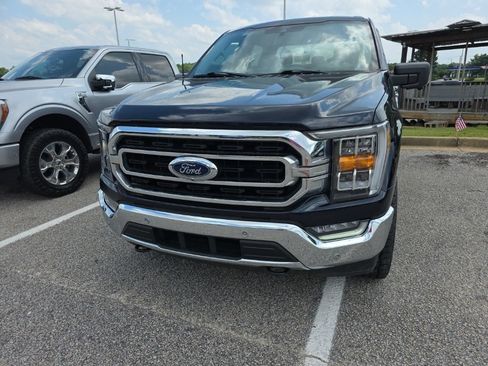 Used 2022 Ford F150 XLT w/ Equipment Group 302A High AWD/4WD image 5