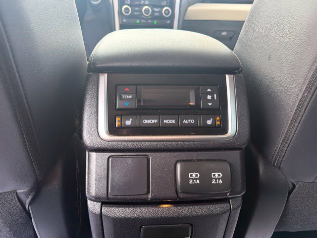 Used 2022 Subaru Ascent Limited AWD/4WD image 30