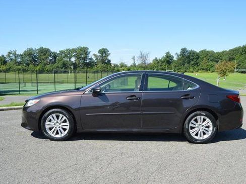 Used 2014 Lexus ES 350 w/ Premium Package FWD image 60