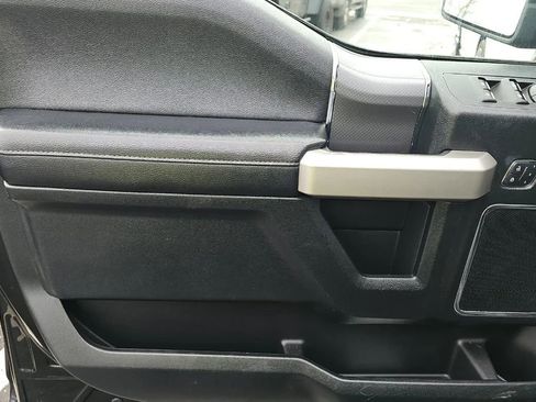 Used 2016 Ford F150 Lariat w/ Equipment Group 501A Mid image 18