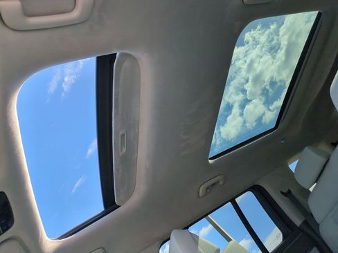 Used 2025 Hyundai Santa Fe Calligraphy image 21