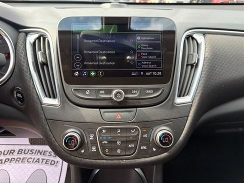 Used 2019 Chevrolet Malibu LT FWD image 19