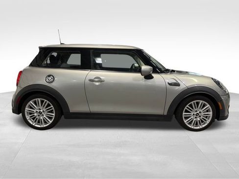 Used 2024 MINI Cooper S image 8