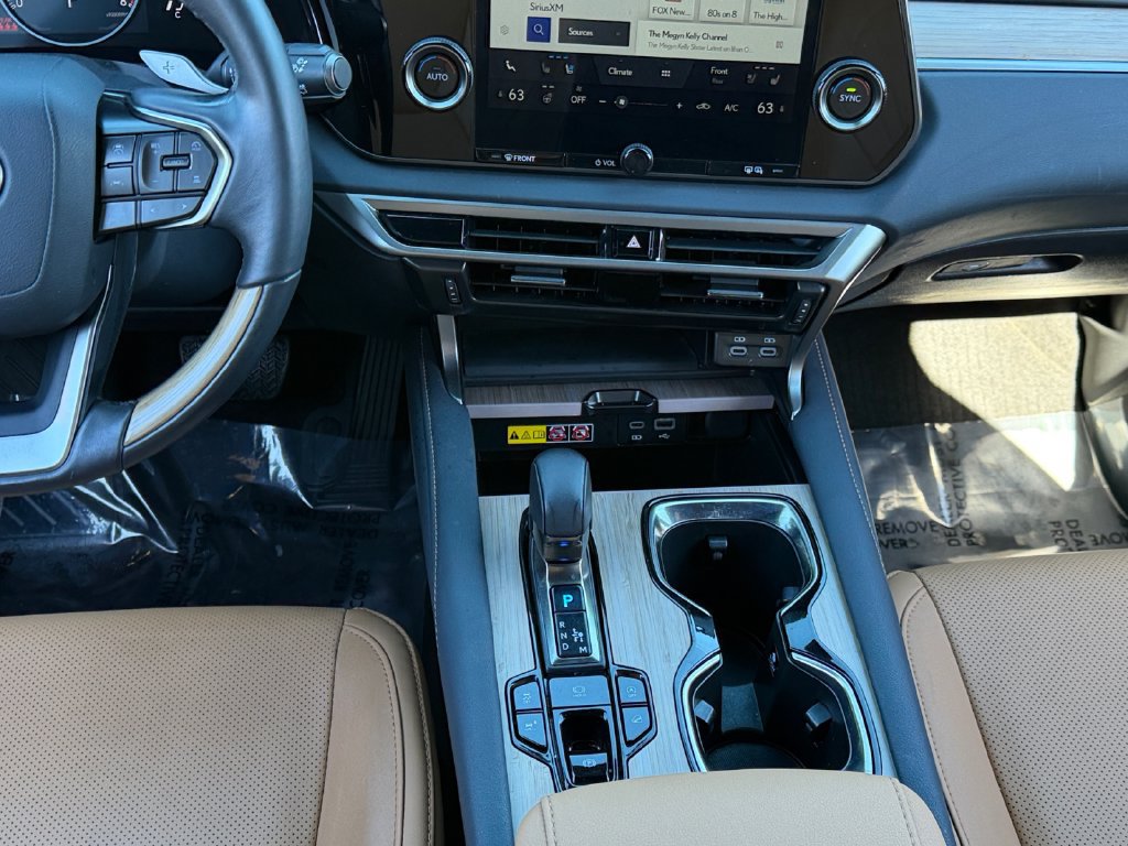 Certified 2024 Lexus RX 350 Premium w/ Accessory Package (P2) AWD/4WD image 13