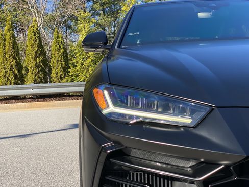 Used 2022 Lamborghini Urus image 45