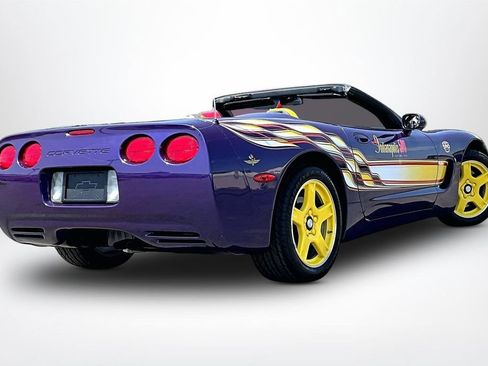 Used 1998 Chevrolet Corvette Convertible w/ Memory Pkg RWD image 6
