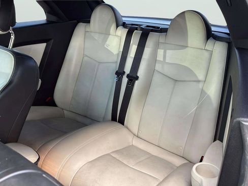 Used 2013 Chrysler 200 Limited FWD image 25