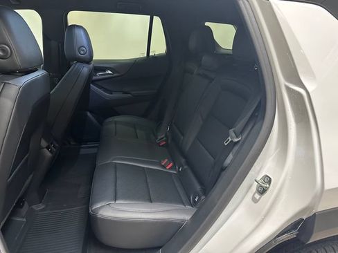 New 2027 Chevrolet Equinox LT w/ Convenience Package II AWD/4WD image 17