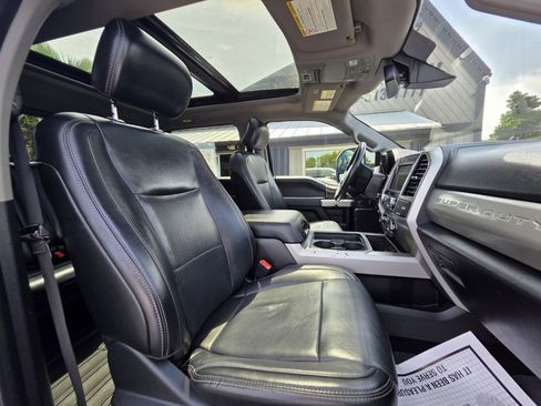 Used 2019 Ford F350 Lariat w/ Lariat Ultimate Package AWD/4WD image 15