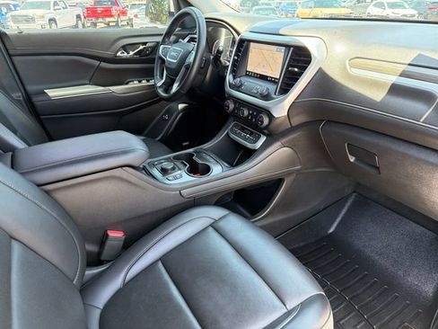 Used 2023 GMC Acadia SLT FWD image 23