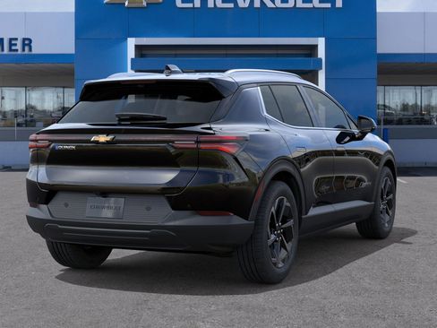 New 2026 Chevrolet Equinox EV LT image 4