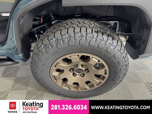 New 2026 Toyota 4Runner Trailhunter AWD/4WD image 15