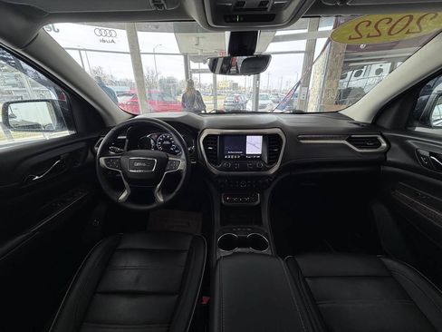 Used 2022 GMC Acadia Denali w/ Denali Ultimate Package FWD image 43