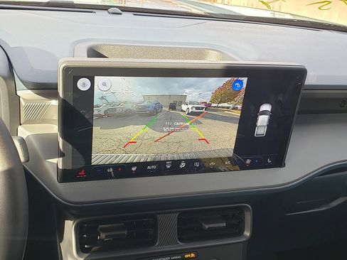 New 2025 Ford Maverick XLT w/ Equipment Group 301A image 27