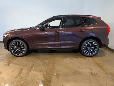 New 2026 Volvo XC60 B5 Ultra w/ Protection Package Premier image 3