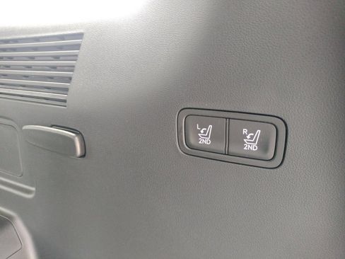 Used 2025 Hyundai Santa Fe SEL image 41