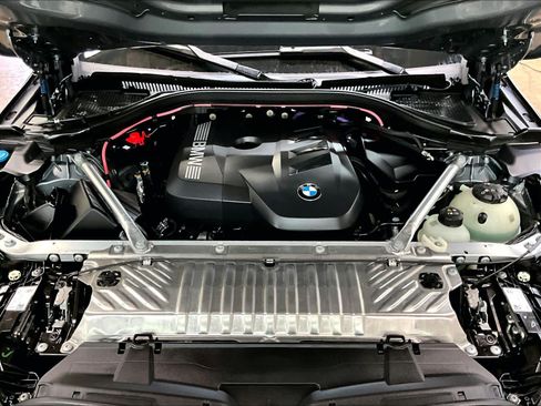 Used 2026 BMW X3 xDrive30i w/ Premium Package AWD/4WD image 13