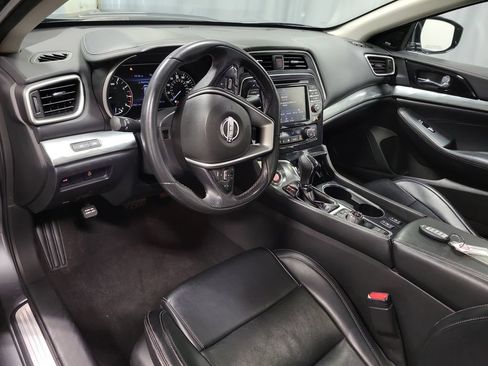 Used 2023 Nissan Maxima SL FWD image 15