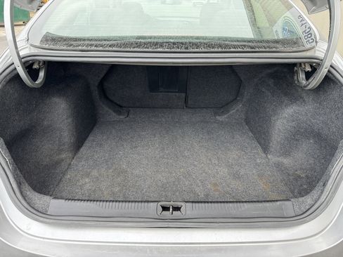 Used 2015 Chrysler 200 Limited image 30