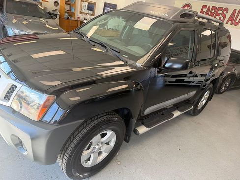 Used 2011 Nissan Xterra S image 5