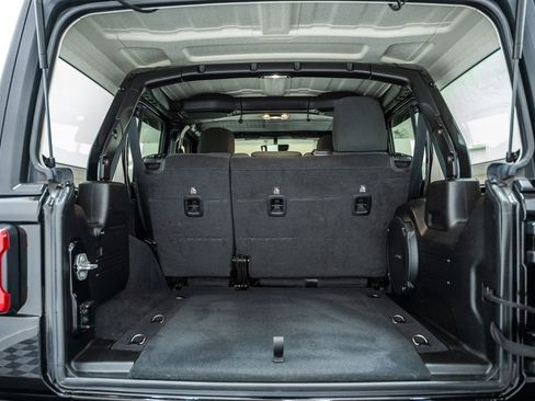 Used 2021 Jeep Wrangler Unlimited Sport image 9