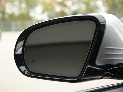 Used 2018 Mercedes-Benz Maybach S 560 4MATIC image 21