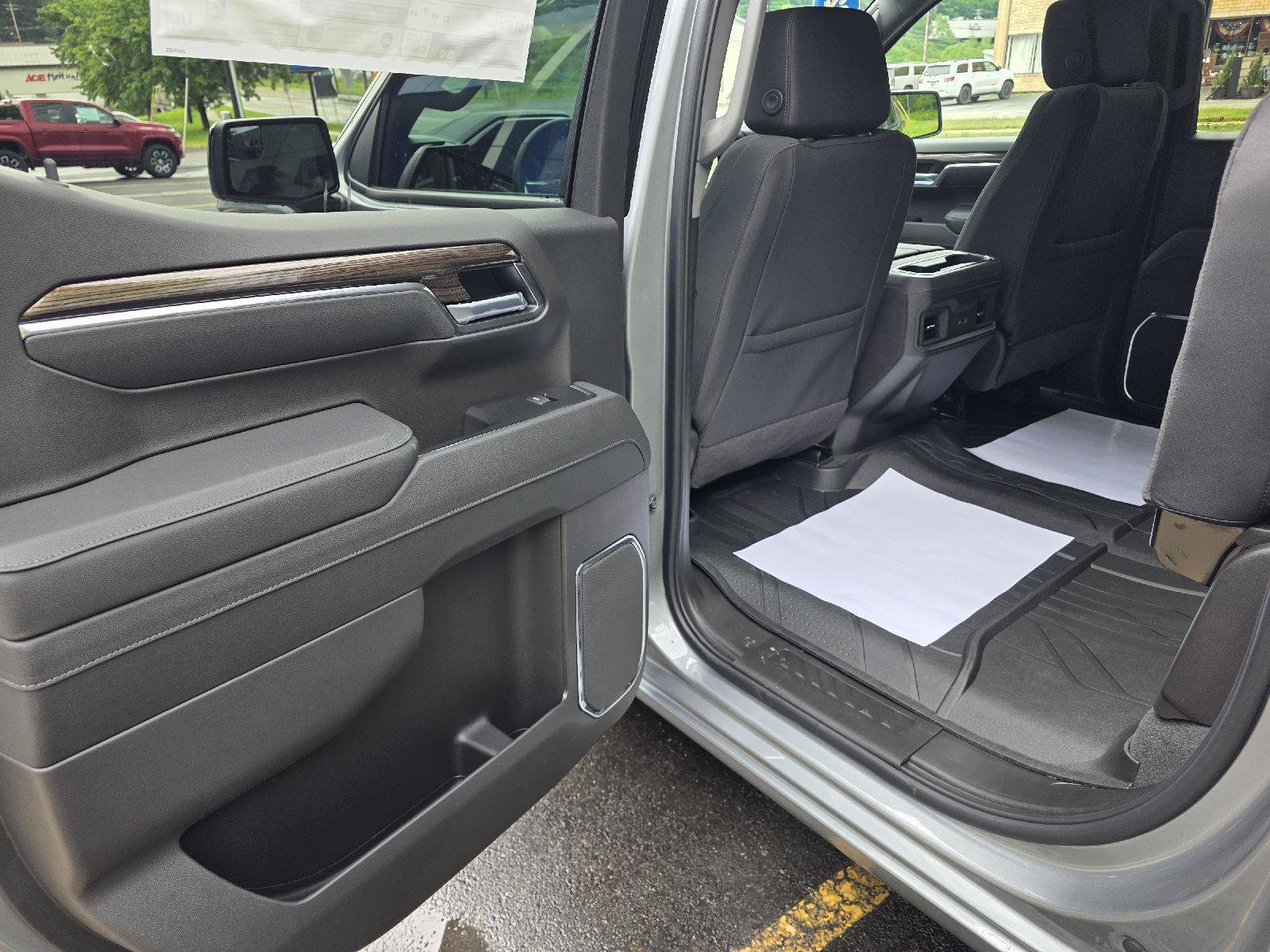 New 2026 Chevrolet Silverado 1500 RST AWD/4WD image 19