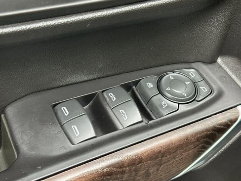 Used 2021 GMC Sierra 1500 Denali w/ Denali Ultimate Package image 11