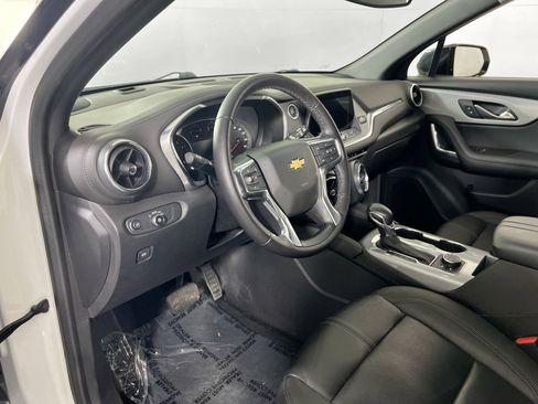 Used 2022 Chevrolet Blazer LT w/ Midnight/Sport Edition image 9