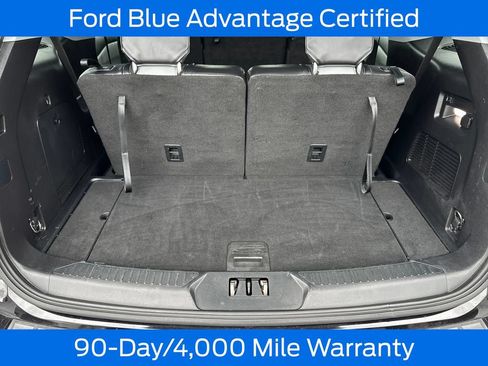 Certified 2021 Ford Explorer XLT w/ Equipment Group 202A AWD/4WD image 7